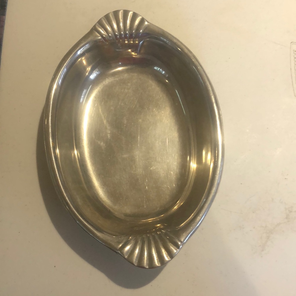 The Wilton Company Pewter Serving Bowl
